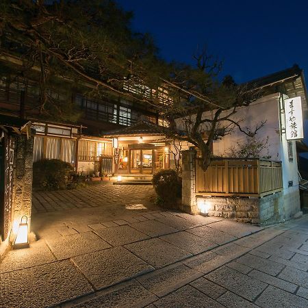 Masuya Ryokan Aoki Екстер'єр фото